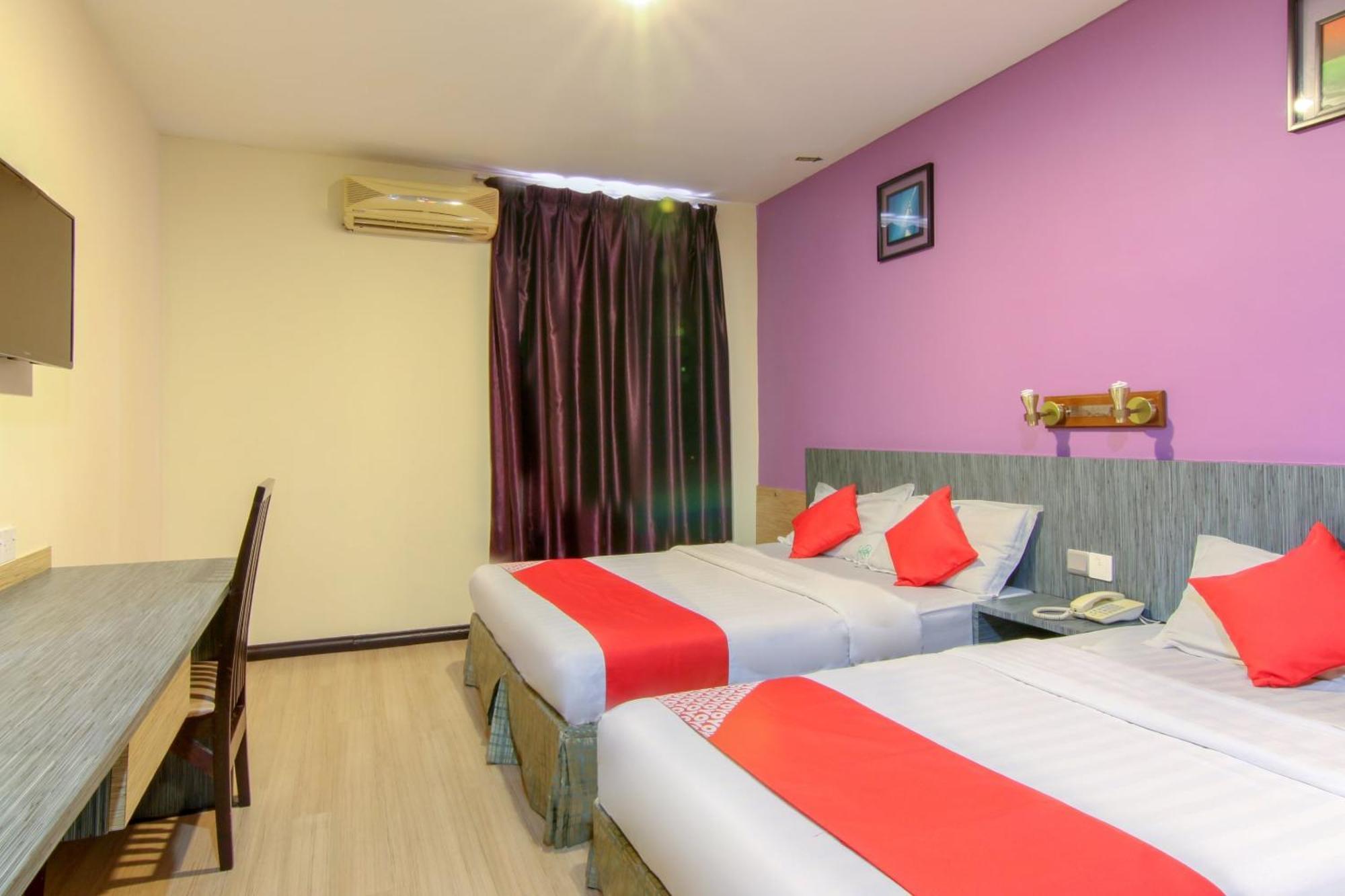 Super Oyo 43930 Hotel Esplanade Сандакан Екстер'єр фото